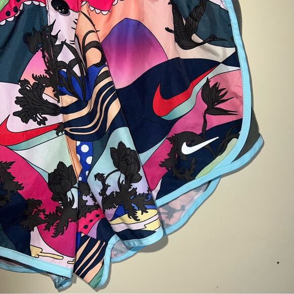 NIKE Dri-FIT Multicolor Athletic Shorts XL - Picture 4 of 4